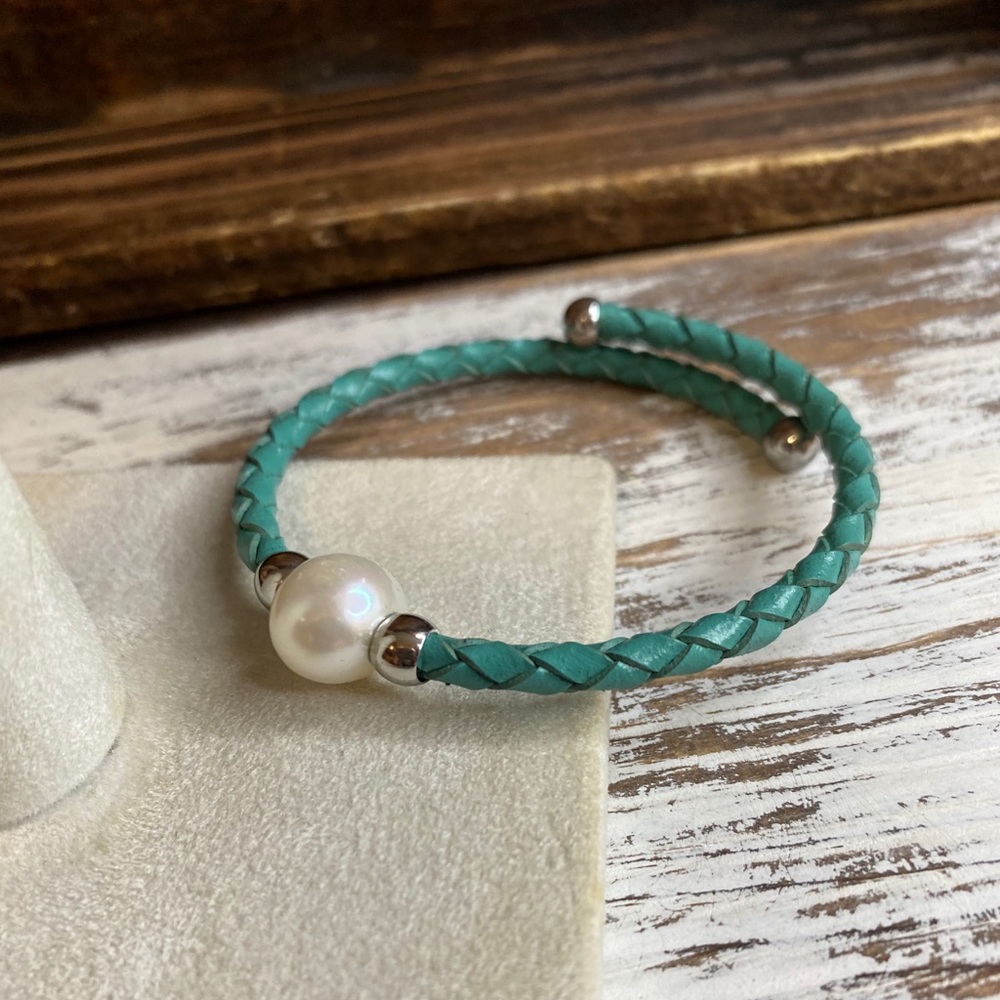 Genuine Pearl Bracelet